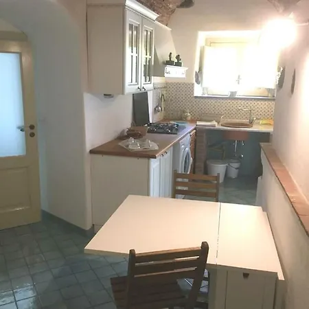 Bouganville Apartment