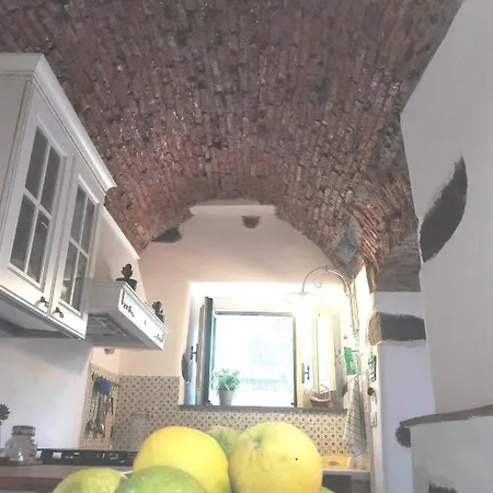 Apartment Bouganville Catania