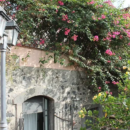 Apartment Bouganville Catania